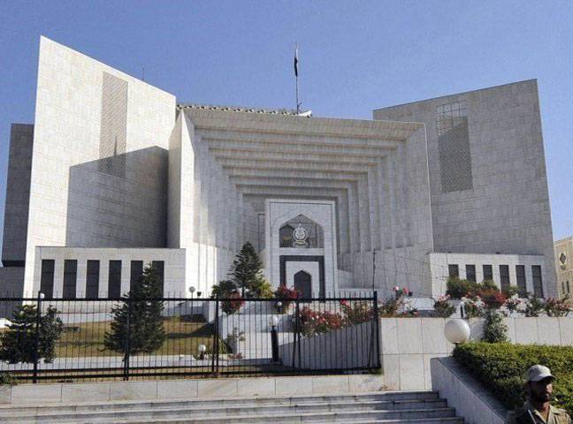 SC orders removal of businesses from military land