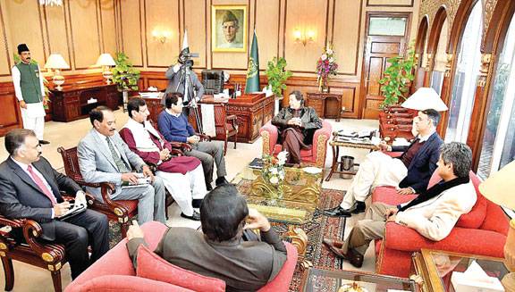 PM assures MQM-P of offices’ reopening