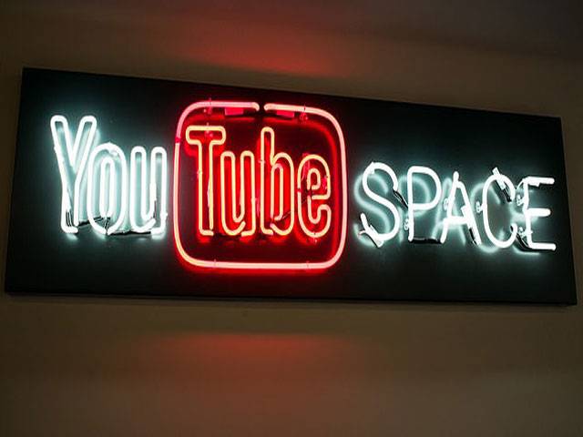 YouTube to crack down on conspiracy videos