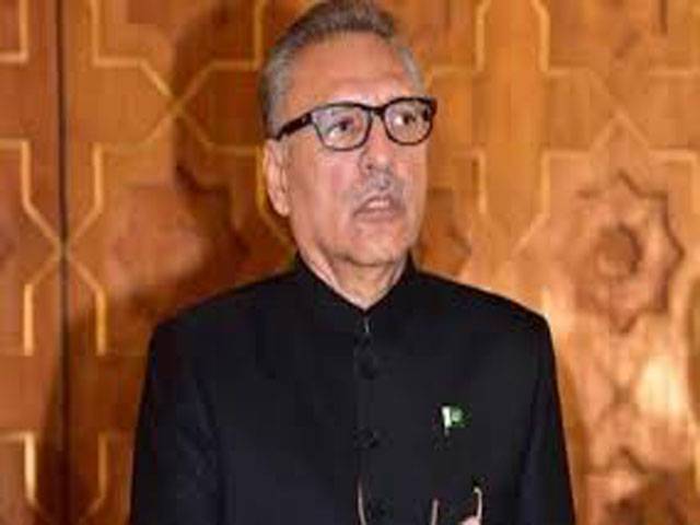 Alvi urges rich to do charity