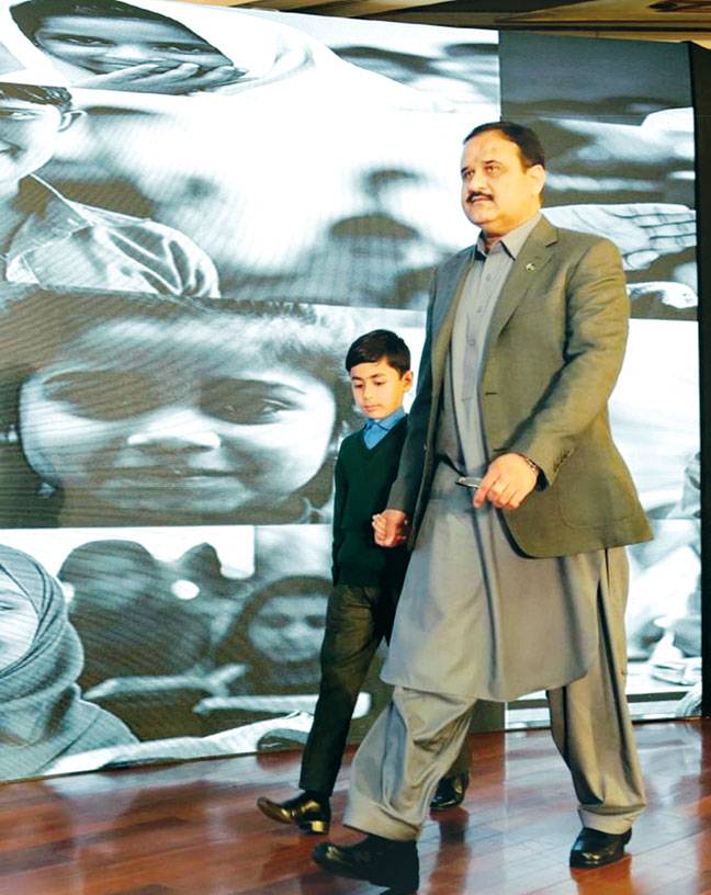 CM unveils new education policy