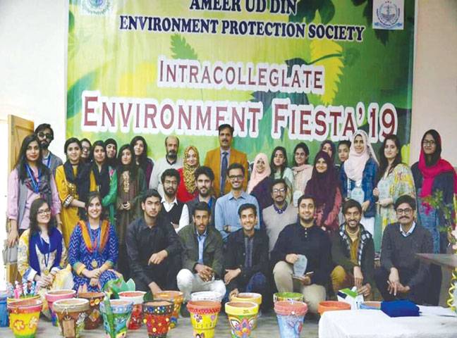 Students praised for environment service