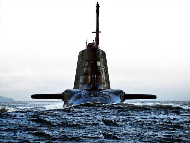 Pak Navy spares Indian submarine