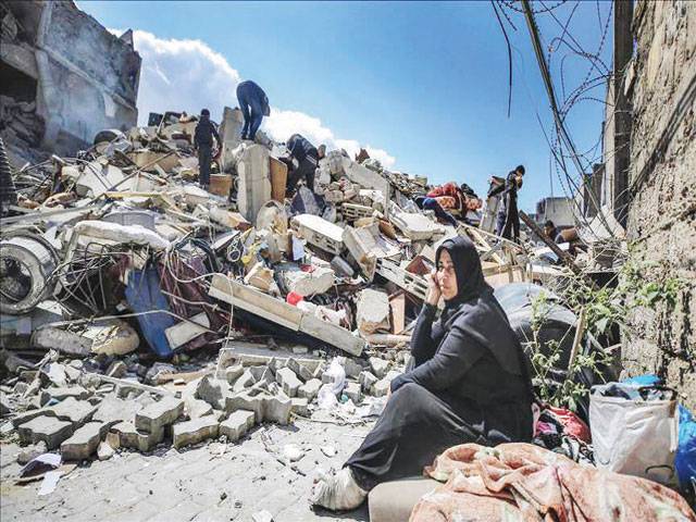 Israeli airstrikes damage 500 Palestinian homes
