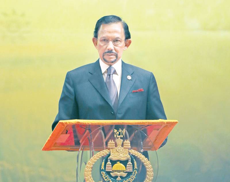 Oxford University to rethink degree given to Brunei Sultan