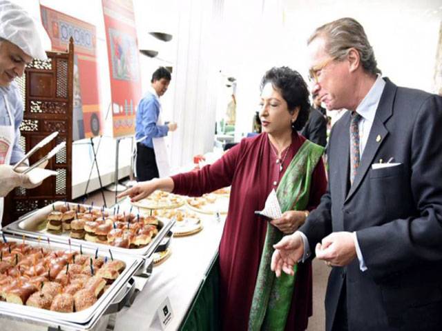 Pakistani ‘street food’ draws large crowd at UN