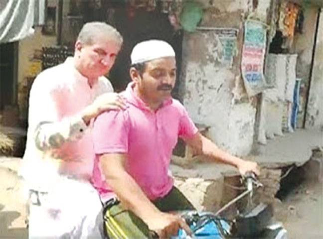 FM visits Multan City on bike sans protocol