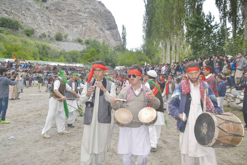Visitors throng festival in crime-free Khaplu