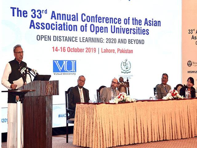 Copyrights should not apply on universities, says Dr Alvi