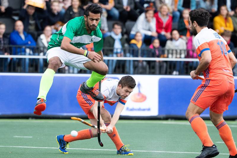 Netherlands snatch last-second draw against Pakistan