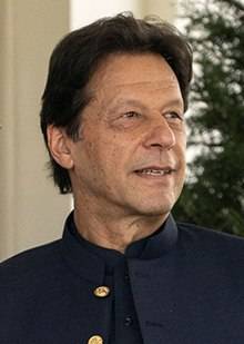 PM Imran Khan lavishes praise on Misbah, Sarfaraz