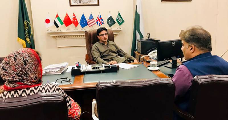 Overseas Pakistanis meet Waseem Akhtar