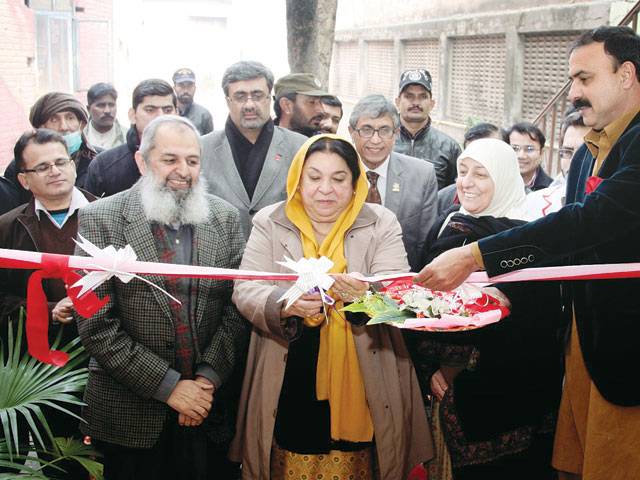 Yasmin opens first food facility for patients