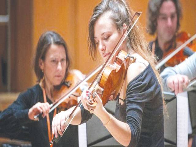 Violinist Nicola Benedetti launches music workshop