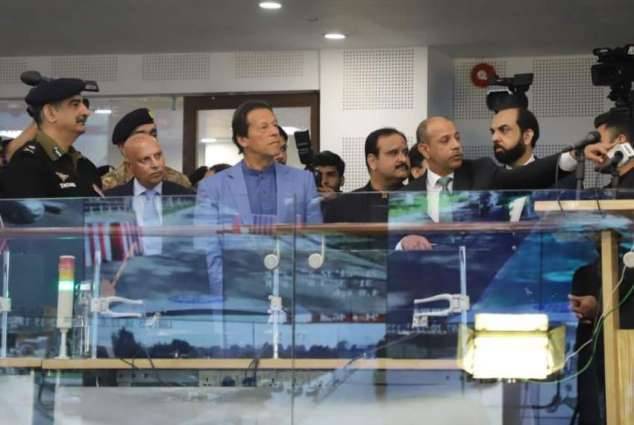 PM visits Safe City Headquarters 