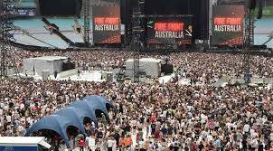 Australia fires: Thousands Sydney concert to help communities