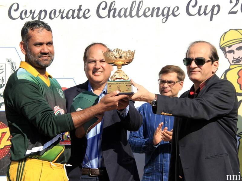 Novamed clinch Corporate Challenge Cup