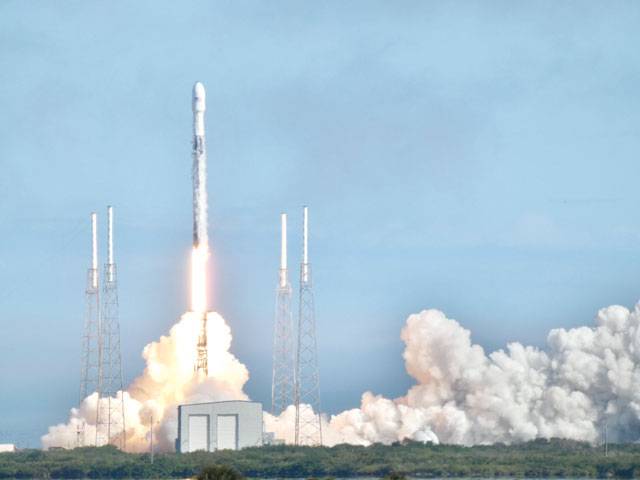 SpaceX rocket launches 5th batch of 60 internet satellites into space 