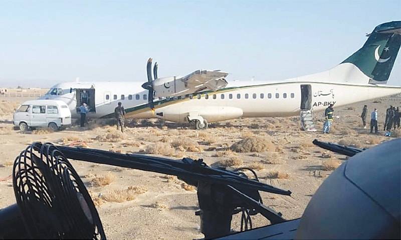 PIA plane escapes accident at Sukkur Airport