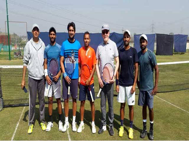 PTF chief pays morale-boosting visit to Davis Cup camp