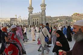 Saudi bars Gulf citizens from holy cities over coronavirus fears