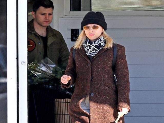 Scarlett Johansson leaves NYC for The Hamptons