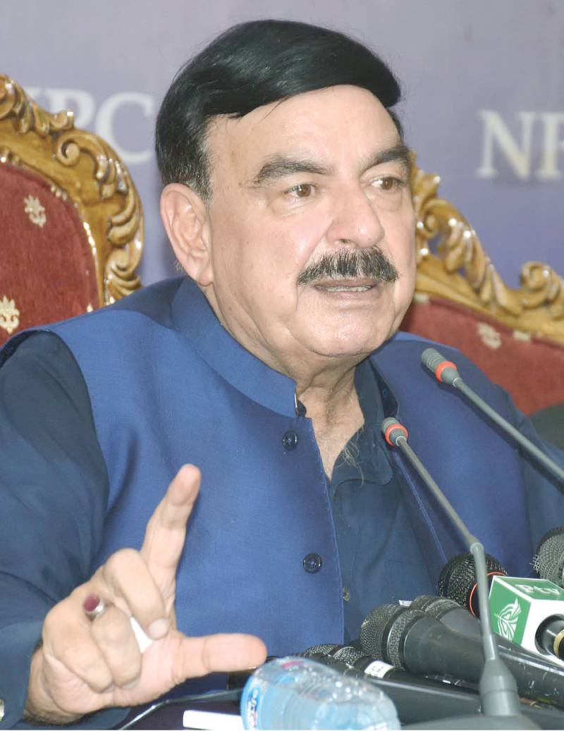 Rasheed advises PM Imran to reconcile with Opposition, media
