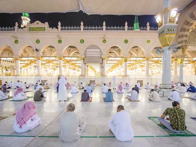 Saudi government reopens Masjid-e-Nabvi (SAWW) for public today