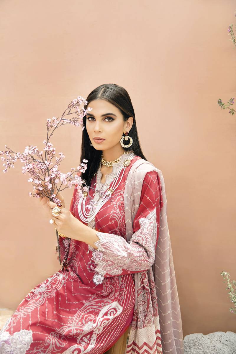 KHAS launched its ‘Summer Chic Collection 2020’