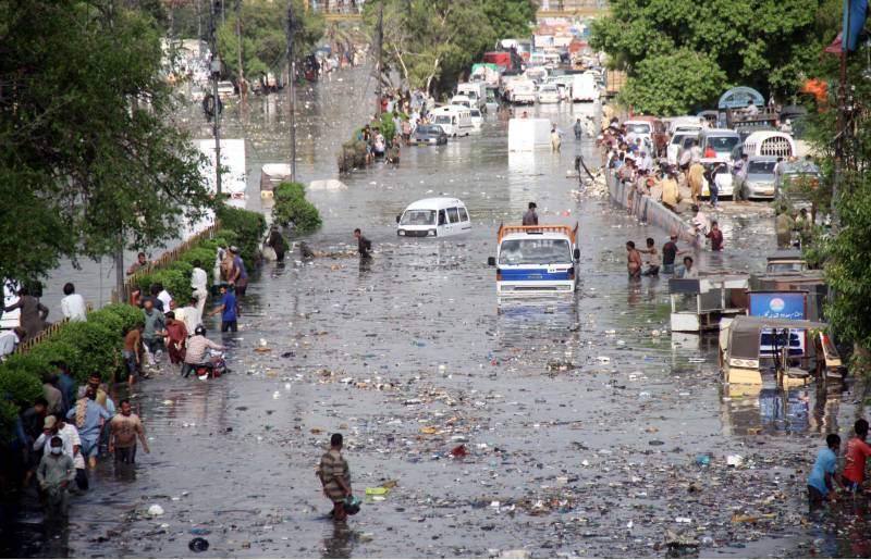 Moderate rain brings urban flooding