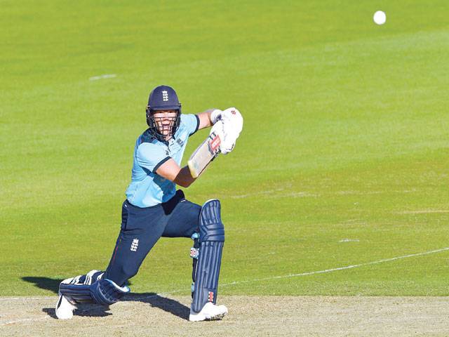 Willey, Billings lead England to six-wicket victory