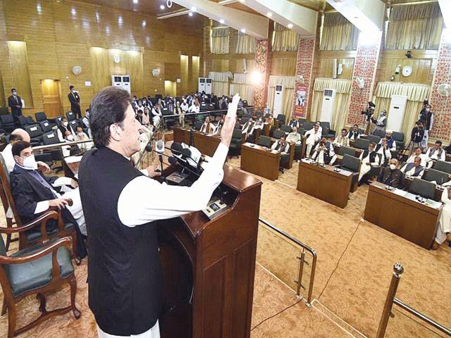 PM Khan says Modi is trapped, India will lose Kashmir