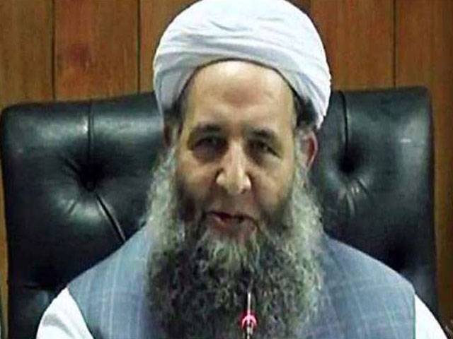 Qadri vows action against mosque desecration in Lahore