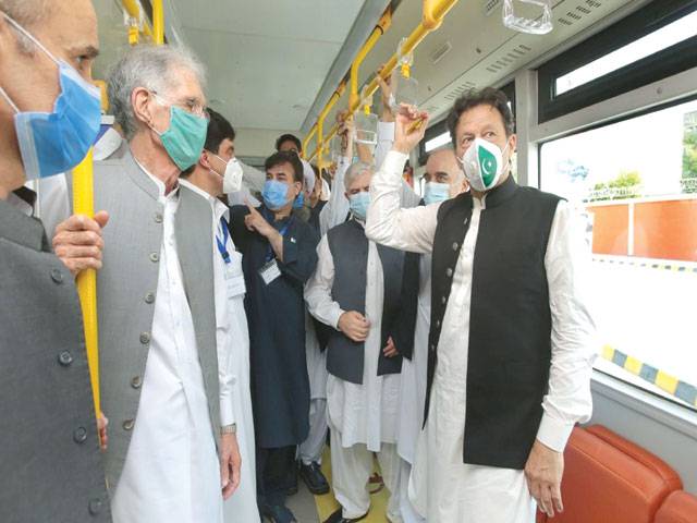 Imran Khan inaugurates BRT service in Peshawar