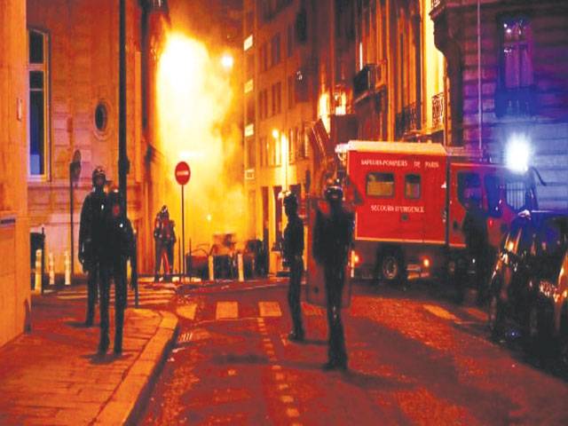 83 arrests, cars ablaze as angry PSG fans clash with police