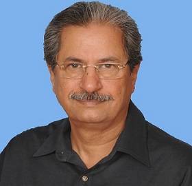 Schools’ reopening to be decided on Monday: Shafqat
