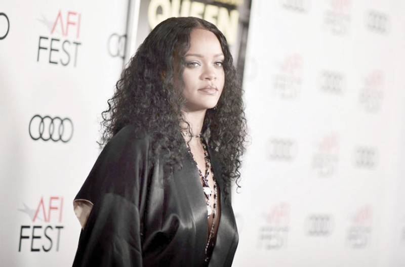 Rihanna recovers from electric scooter shock