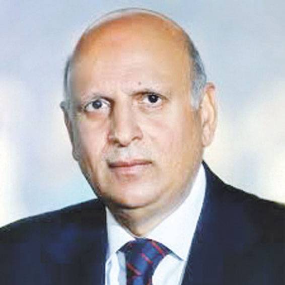 Pak Navy playing important role in protecting country’s economic interests: Sarwar