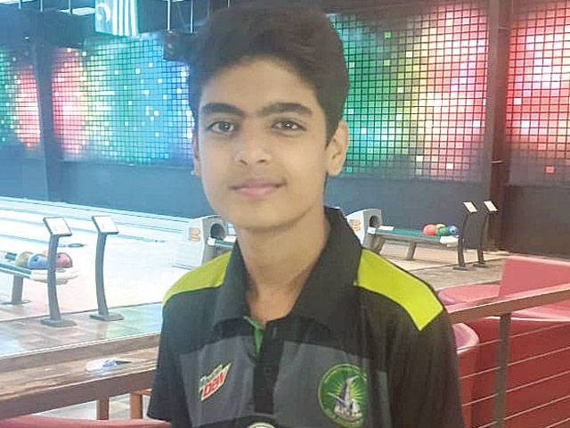 Daniyal grabs inter school men’s title in Tenpin Bowling Event