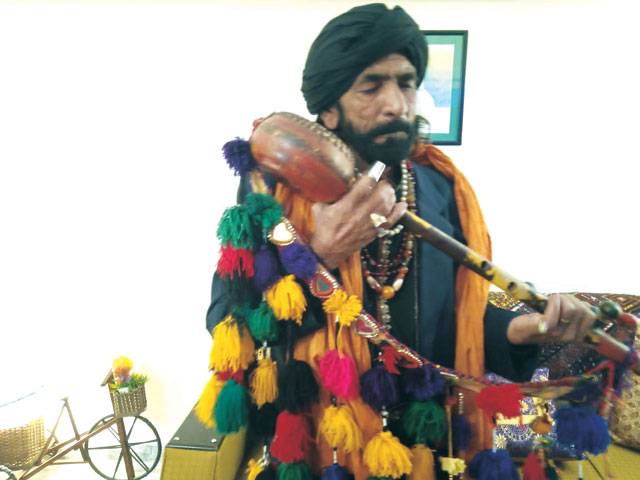 Punjabi language dying at hands of natives even, says folk singer Sain Zahoor Iqbal