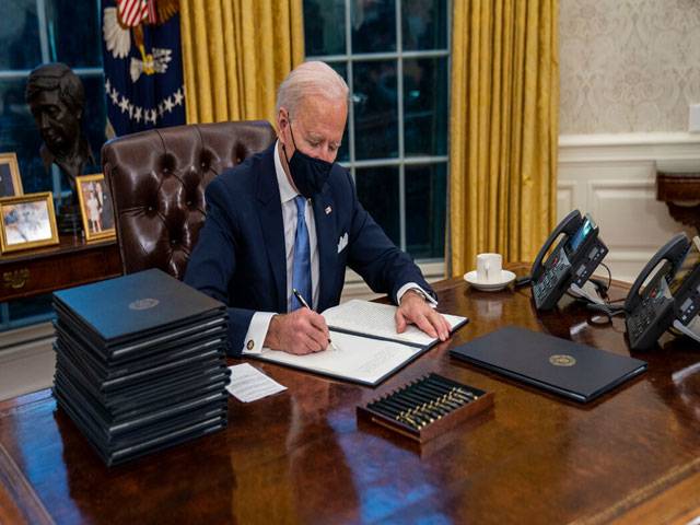 Biden signs series of executive orders on Day 1