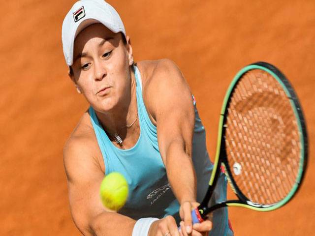  Top seed Barty eases into Rome third round
