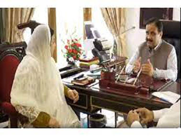 Dr Yasmin briefs CM about arrangements for 4th Covid wave
