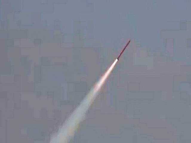 Pakistan successfully test-fires Fatah-1 rocket