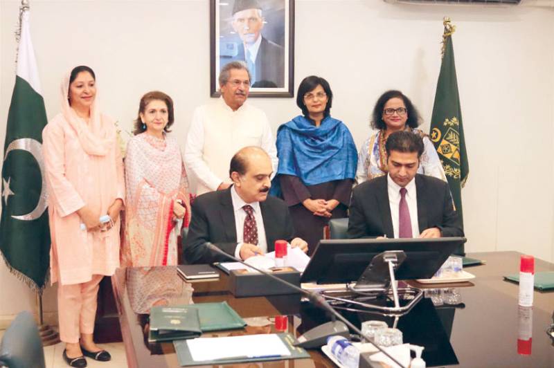 Education ministry, Ehsaas join hands to enrol out-of-school children