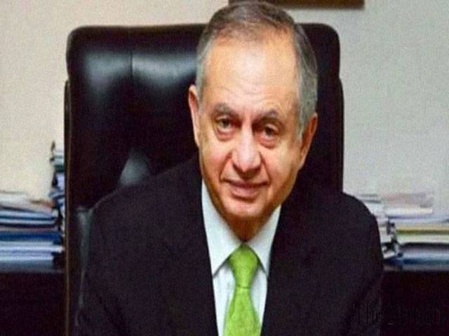Razak hails ‘Tobacco MNCs’ for enhancing Pakistan’s export