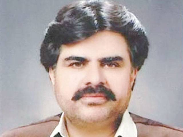 Nasir Shah for construction of small, big dams to conserve rainwater