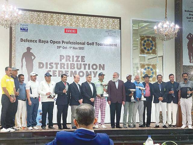 Shabbir lacerates other champions to win Defence Raya Open Golf title