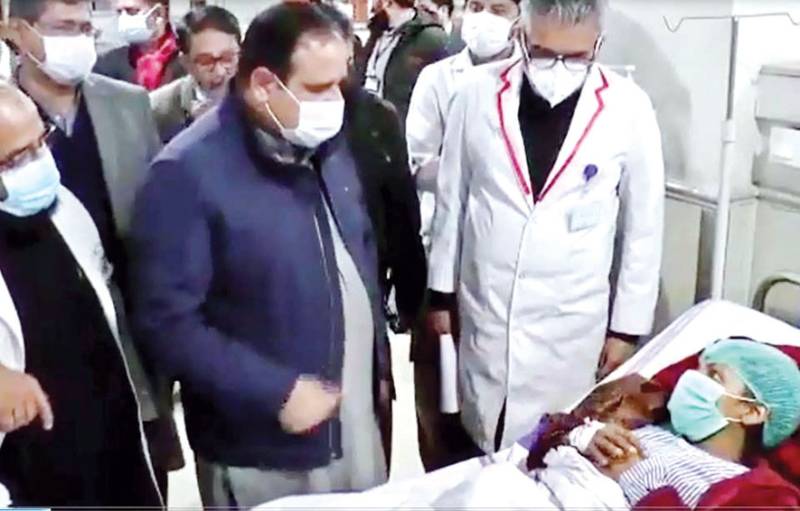 CM visits Mayo Hospital; inquires after health of Anarkali blast injured