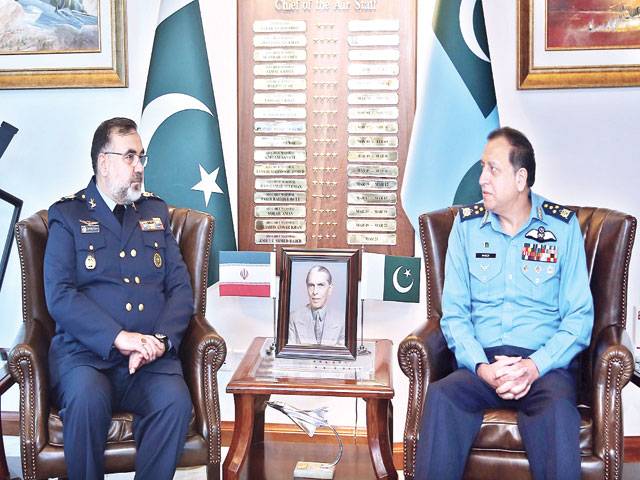 Pak, Iran air forces vow to boost coop